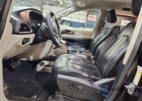 2018 Chrysler Pacifica Touring L from USA, damaged, VIN 2C4RC1BG6JR365076